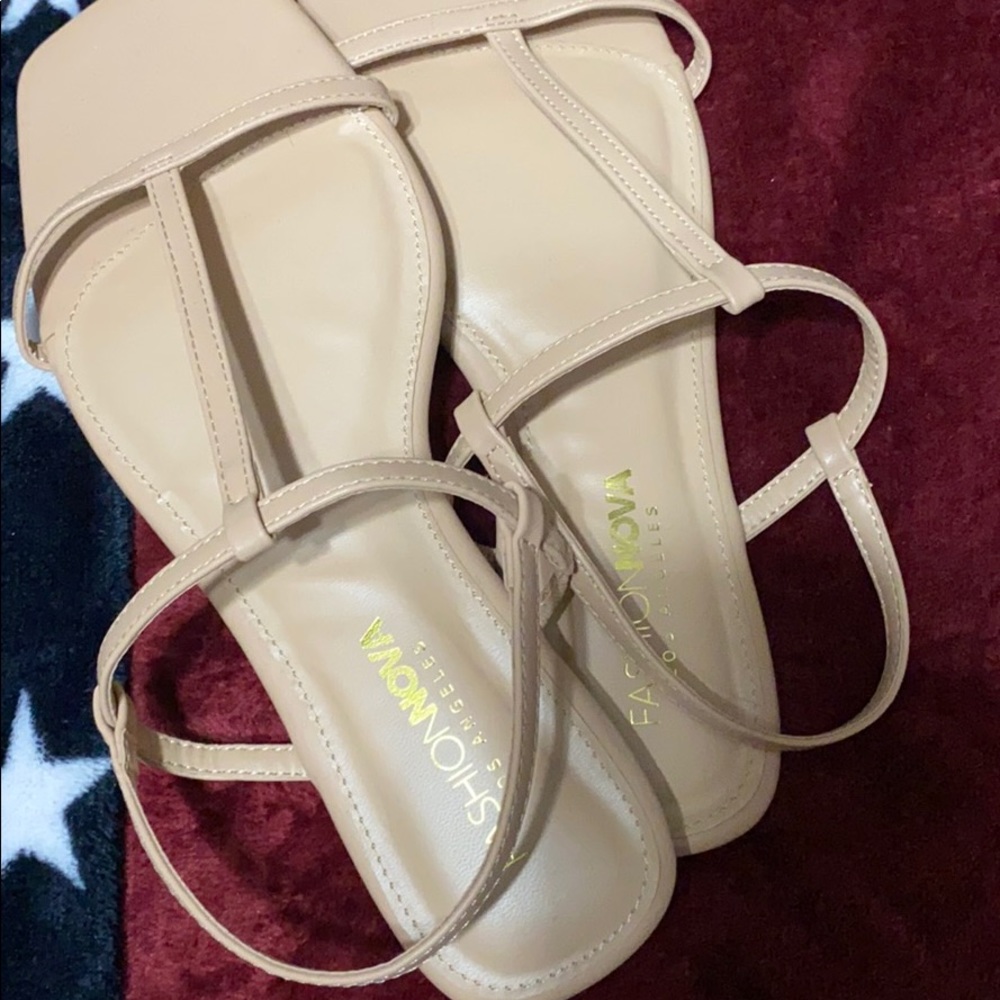 Sandals - Picture 2 of 3